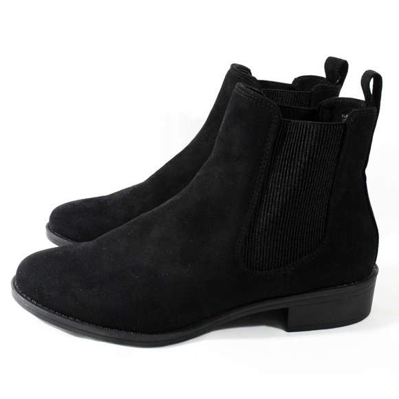H&M Shoes - NWOT - H&M Faux Black Suede Chelsea Boots